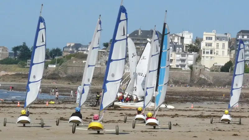 Surf school - école de voile - Saint-Malo