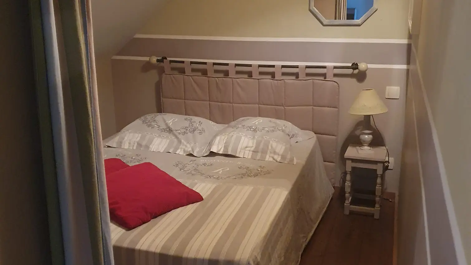 Alcove - chambre d'hôte 2 à 5 pers