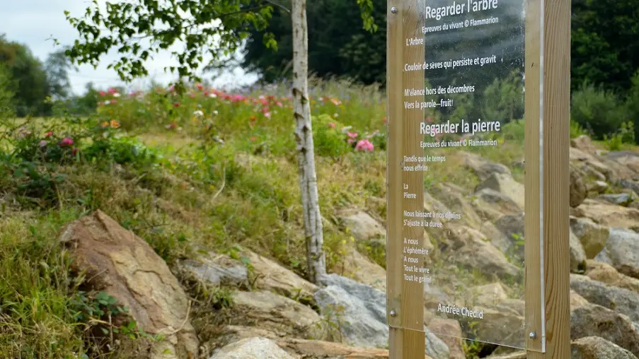 Arboretum de l'Espace Loisance - Panneau à poème