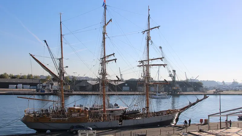 Bateau- Le Français - Saint-Malo