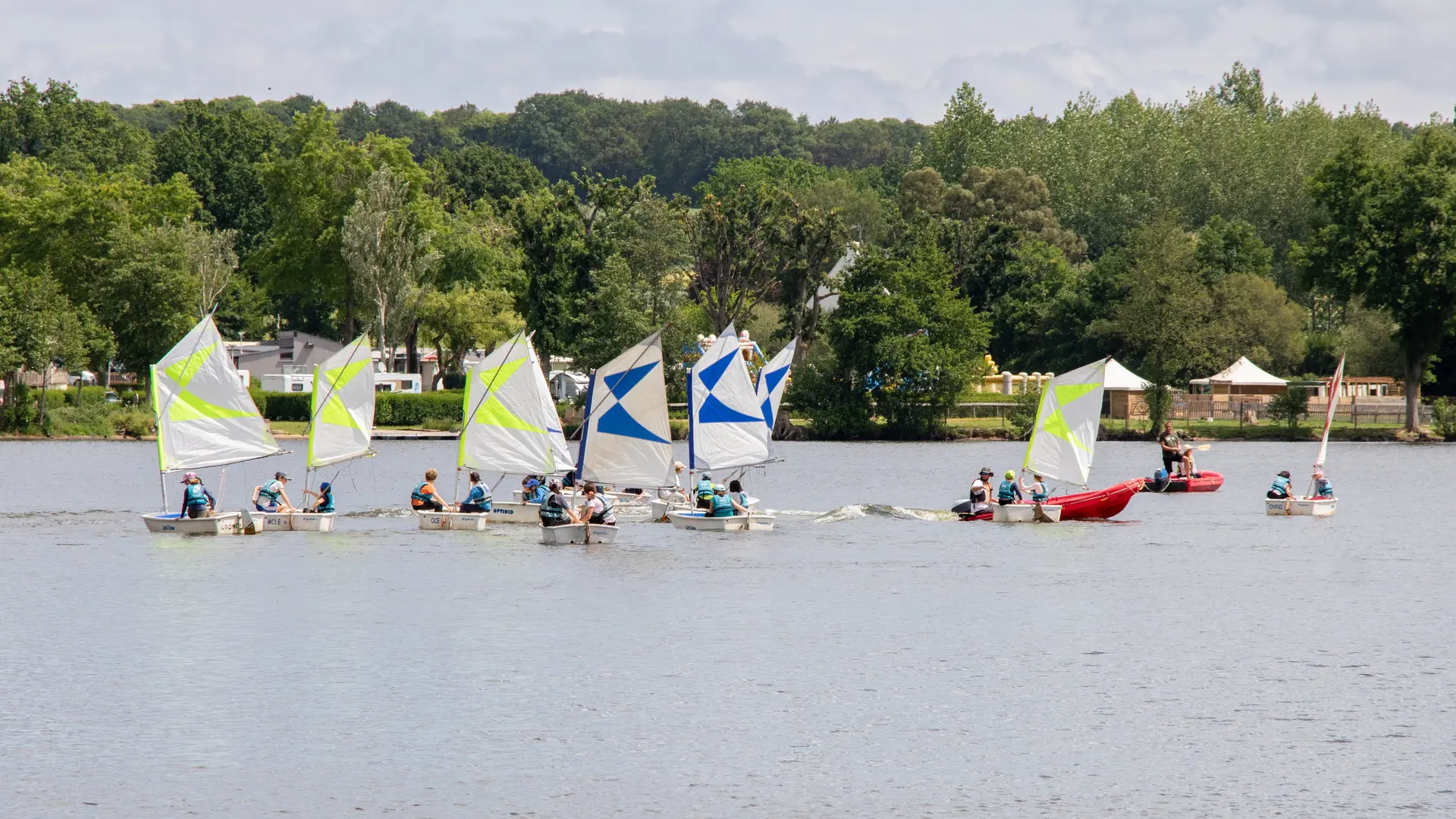 CN2B-voile-lac-etang-Bain-14