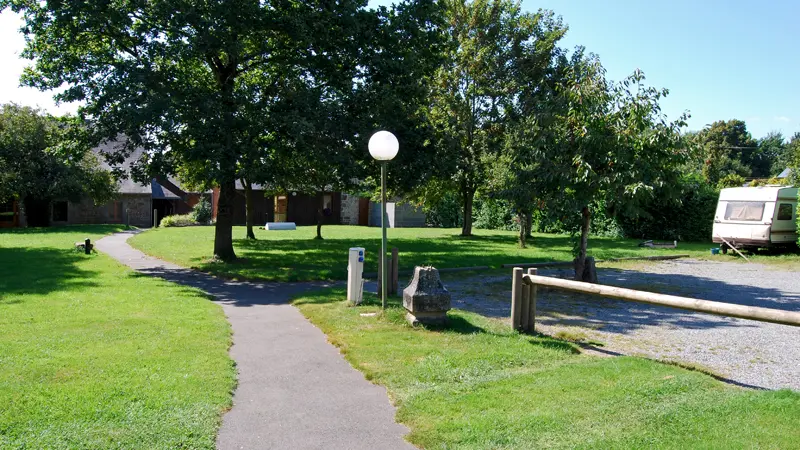 Camping La Maison Neuve à Chauvigné