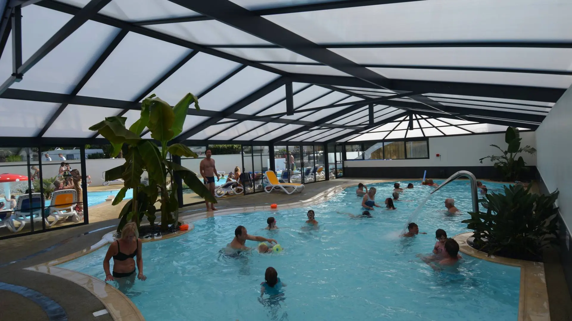 Camping-La-Touesse-Saint-Lunaire-piscine