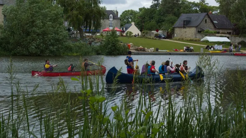 Canoës sur la Vilaine© CKCPR