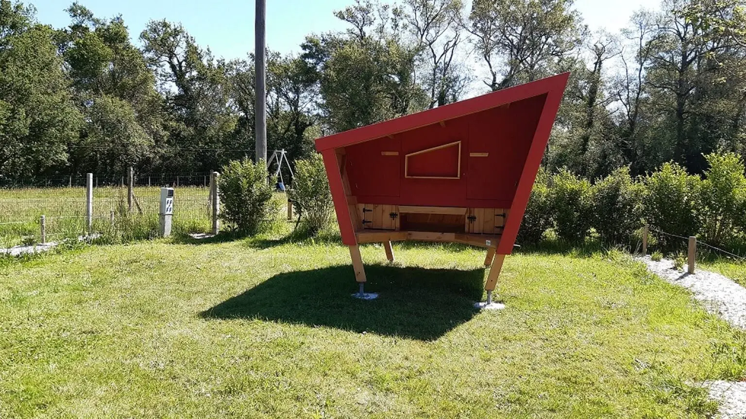 Camping de l'île aux pies à Bains-sur-Oust - Cabane-etape