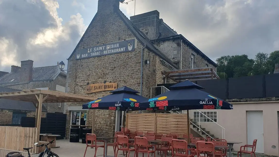 Restaurant-Saint Bebar-Saint-Broladre