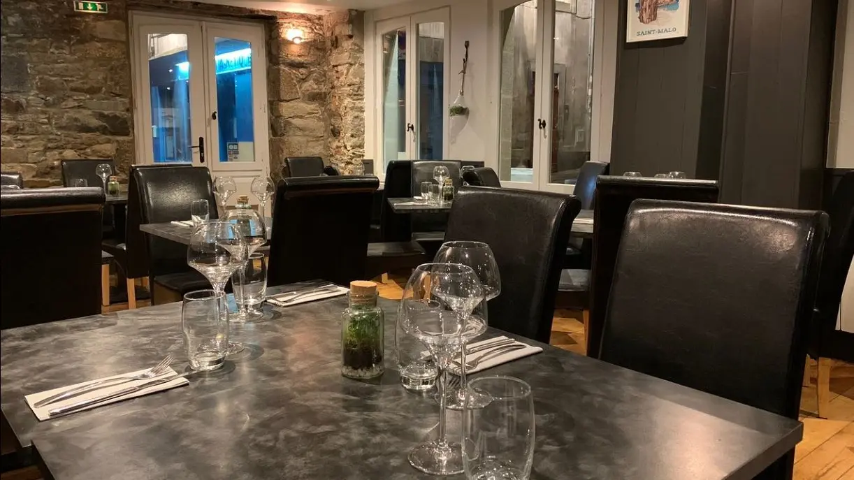 Restaurant-Le Cairn-Saint-Malo