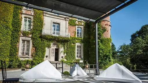 Château Apigné Terrasse + cht