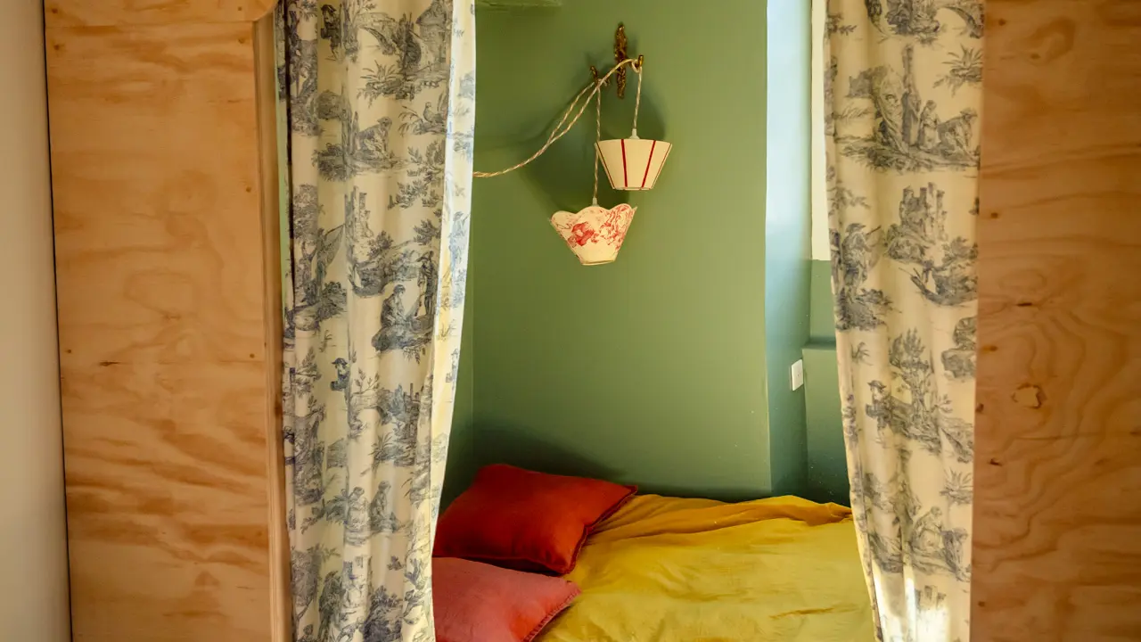 Chambre 2 - Lit alcove