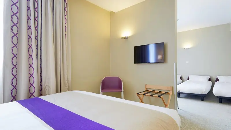 Chambre double violette - Kyriad Prestige - Saint-Malo