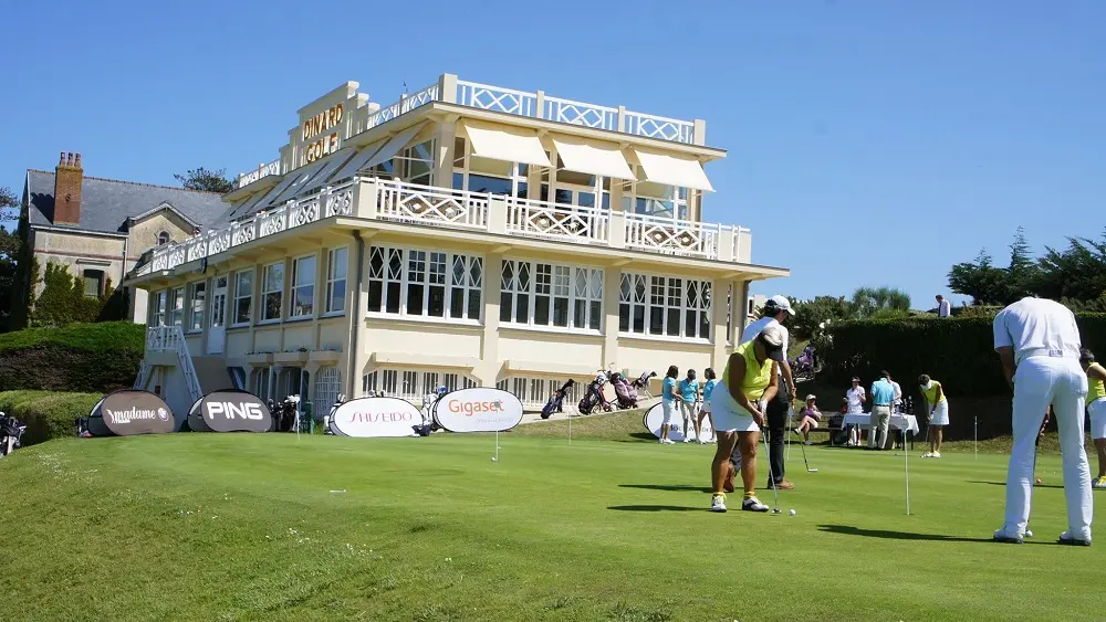 Dinard Golf Leçons et Stages Saint-Briac-sur-Mer - Club House