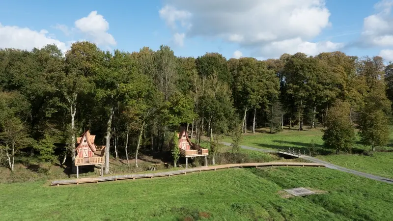 Domaine des Hayes_Maxent_maison insolite_vue générale