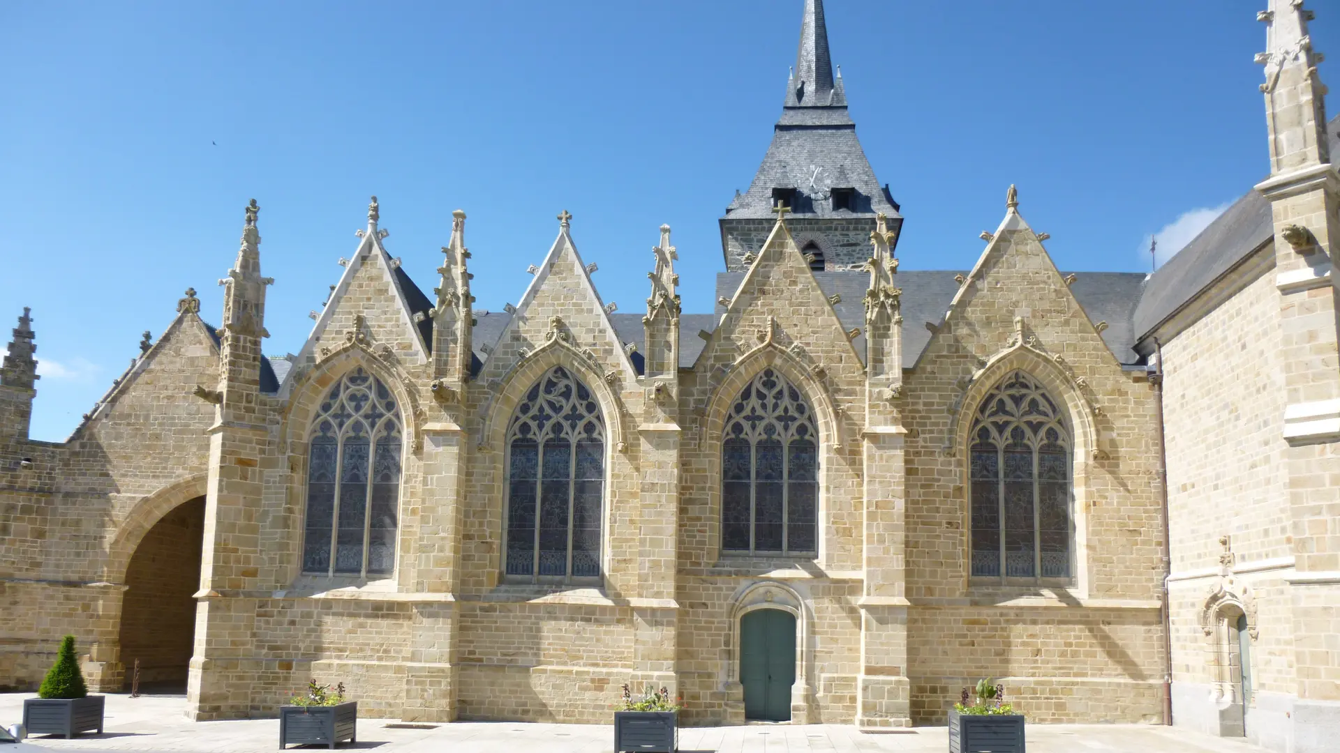 Église Saint-Mars Bais
