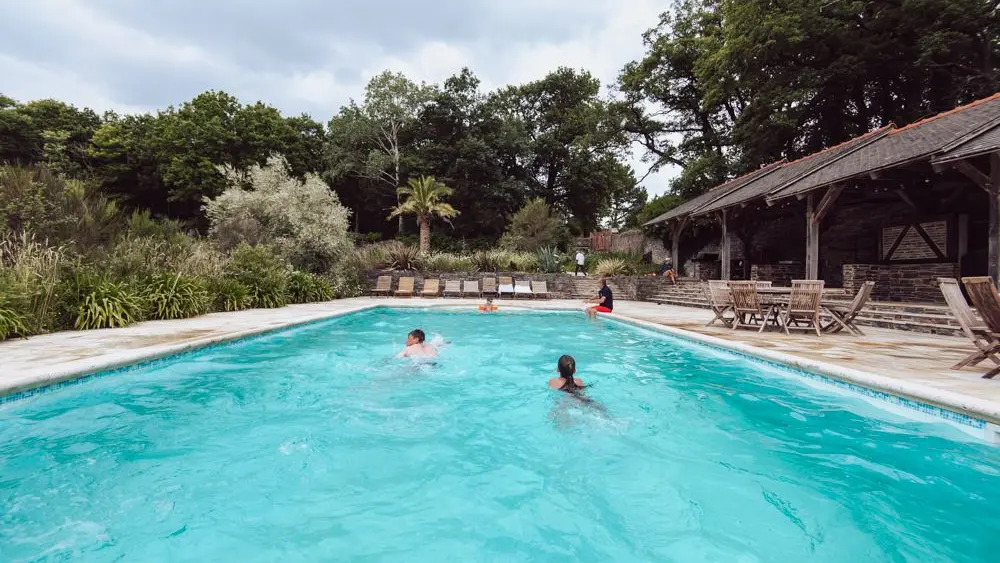 Espace piscine Chateau de Bézyl - Sixt sur Aff