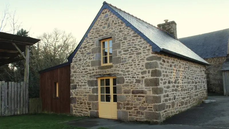 Exterieur---P-tit-Gite---La-Maison-Neuve