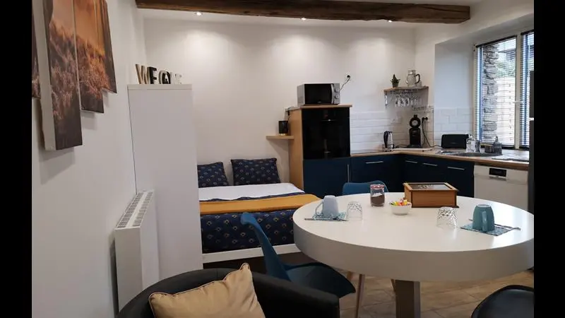 Gite A la memoire de Merlin - La Table ronde