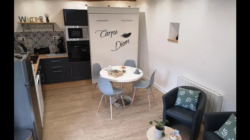 A la mémoire de Merlin - Gite Le miroir aux fées