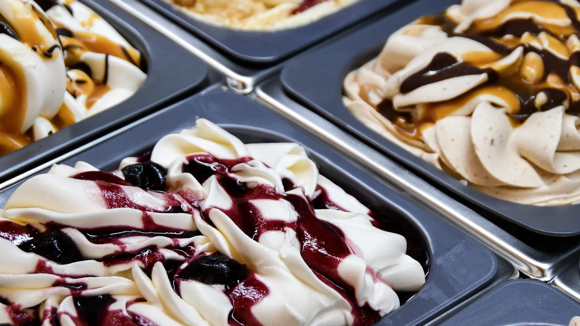 Glaces artisanales Moustache artisan glacier