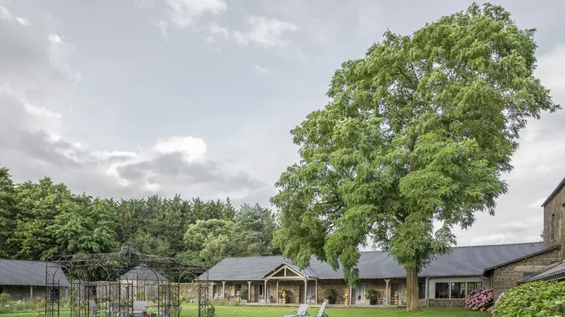 HOTEL ABBAYE - jardin - TRONCHET