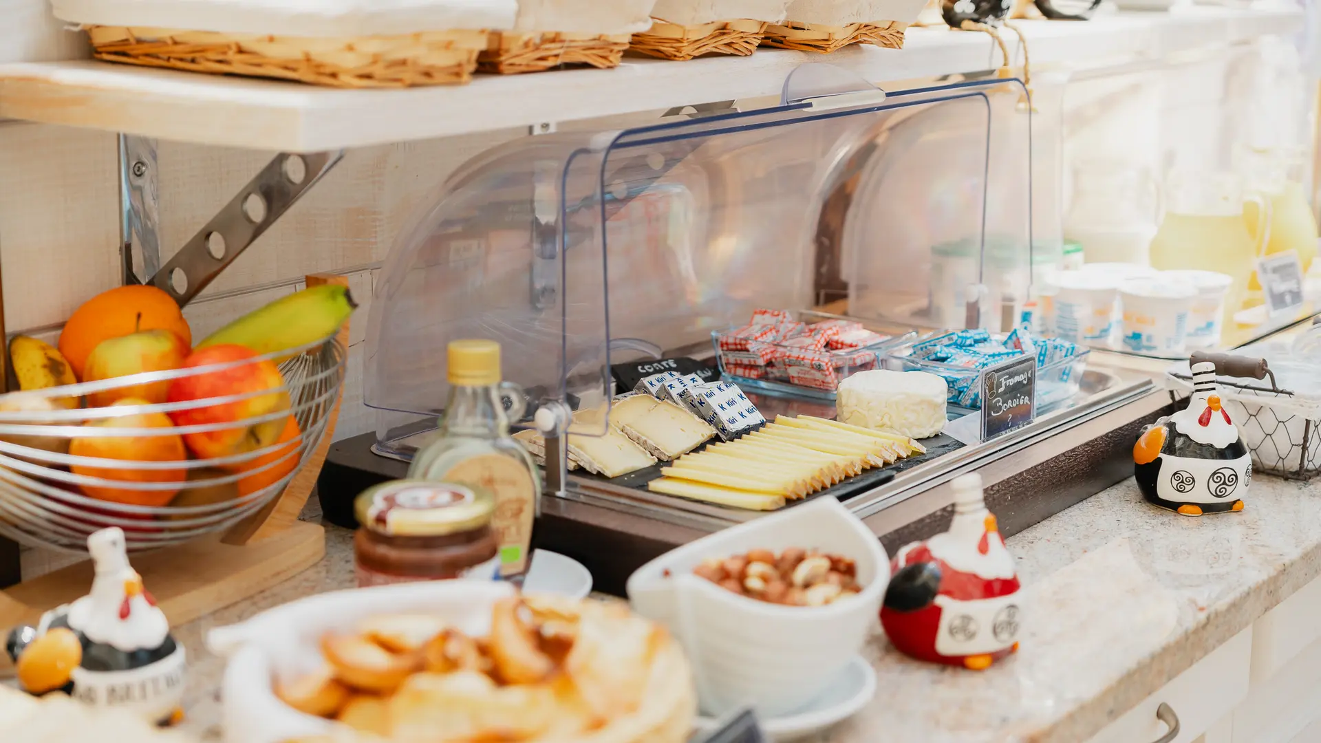 Hôtel avec petit Déjeuner