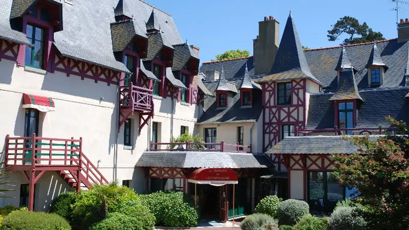 Hôtel le Manoir du Cunningham