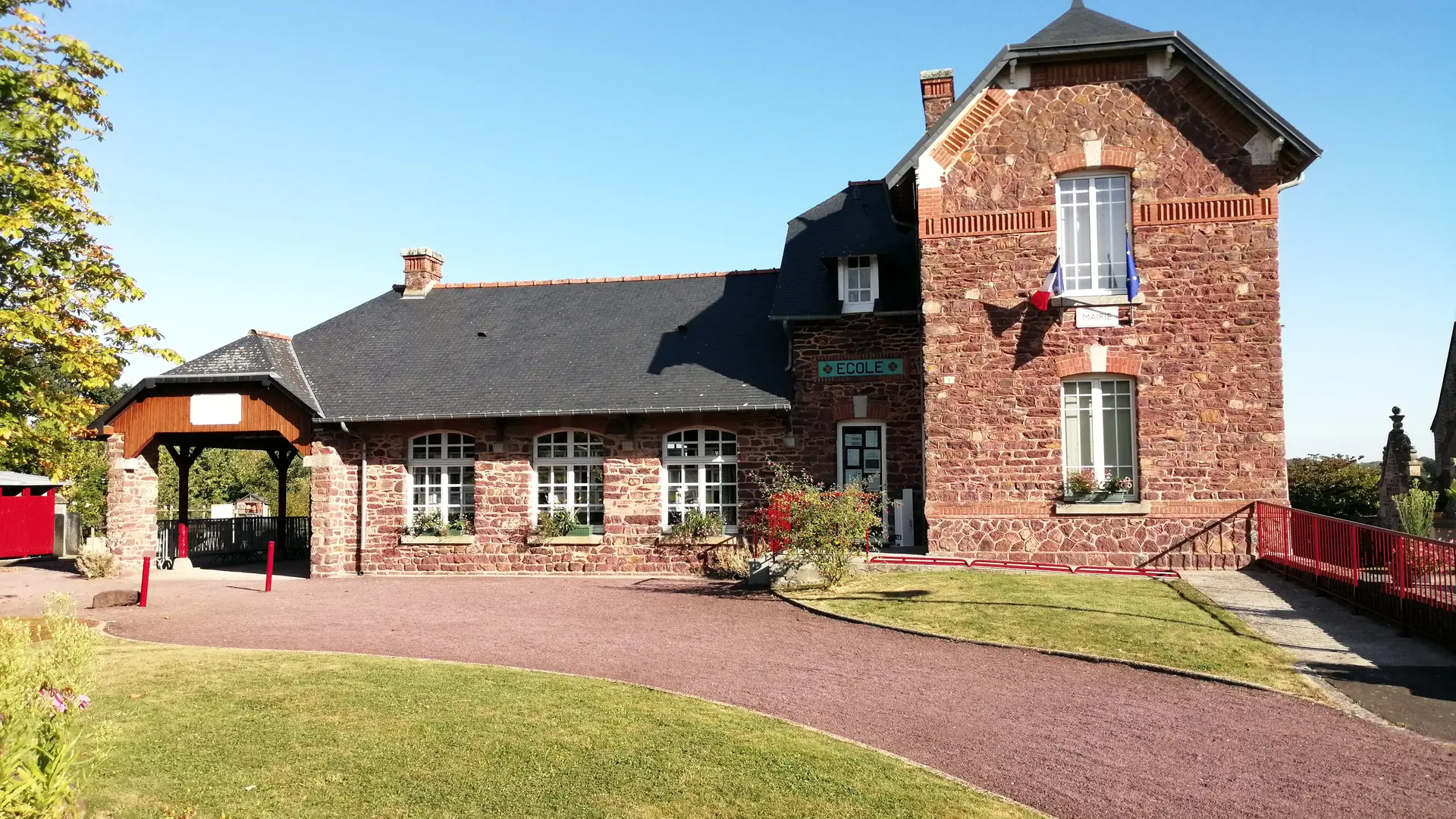 Maison Ecole - Saint Gonlay - avril 2023