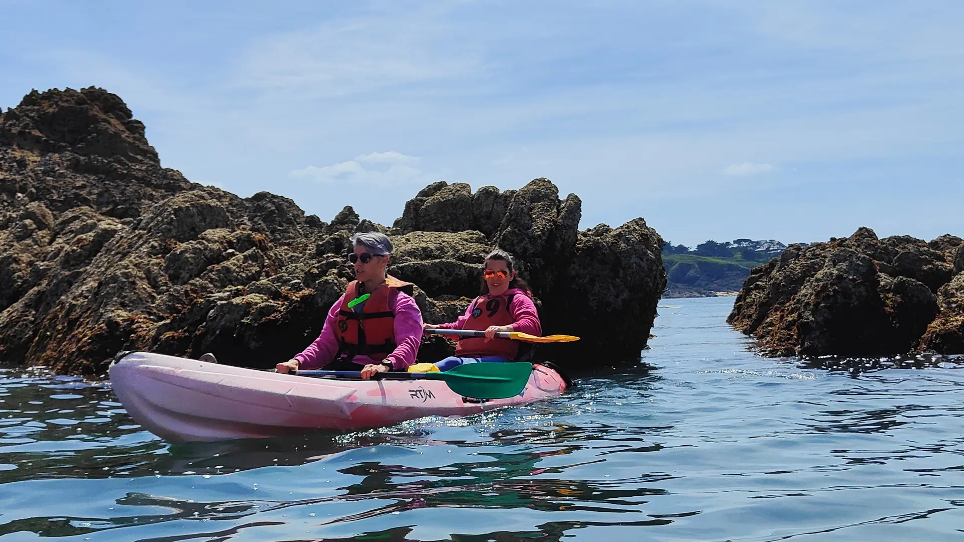 Emeraude Aventure - Balades en canoë-kayak