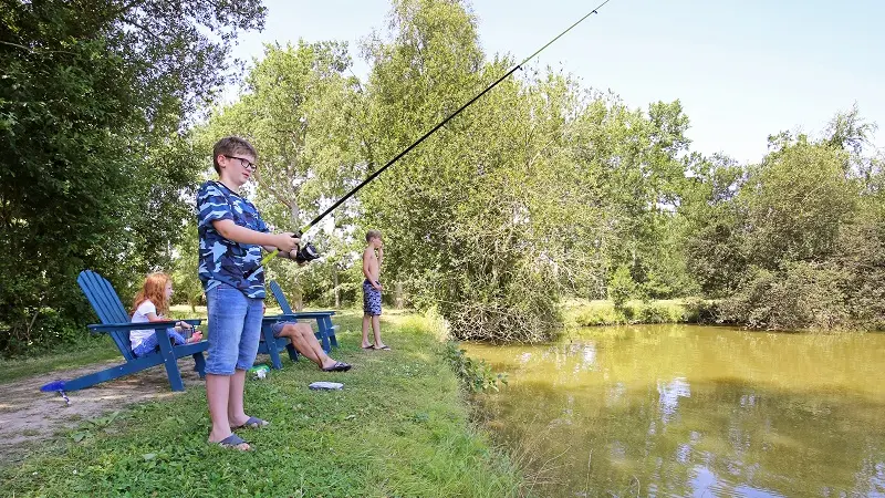 Camping-Huttopia-Baguer-Pican