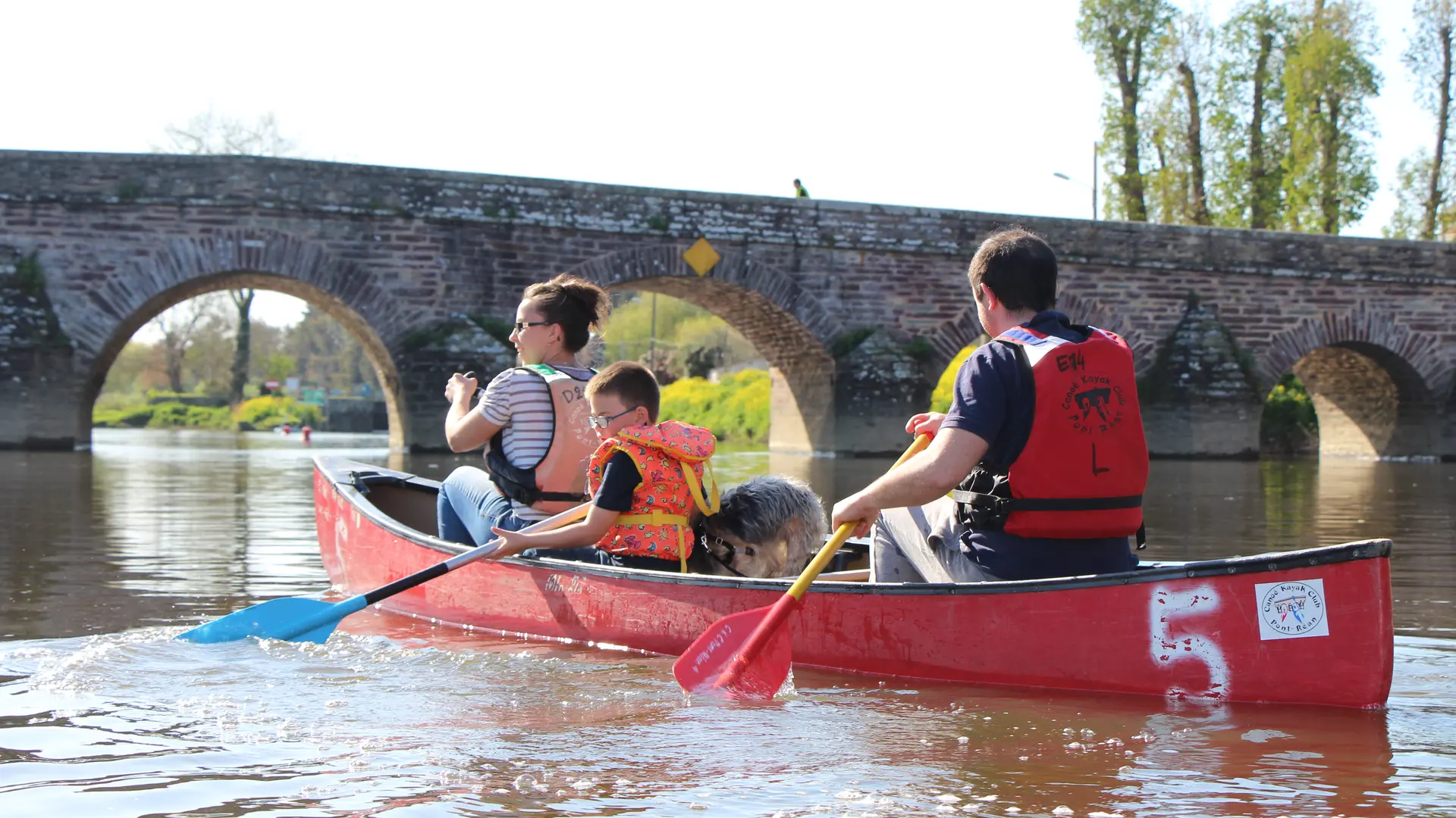 Canoës sur la Vilaine© CKCPR