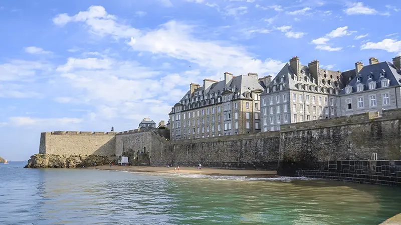 Plage du Môle à Saint-Malo