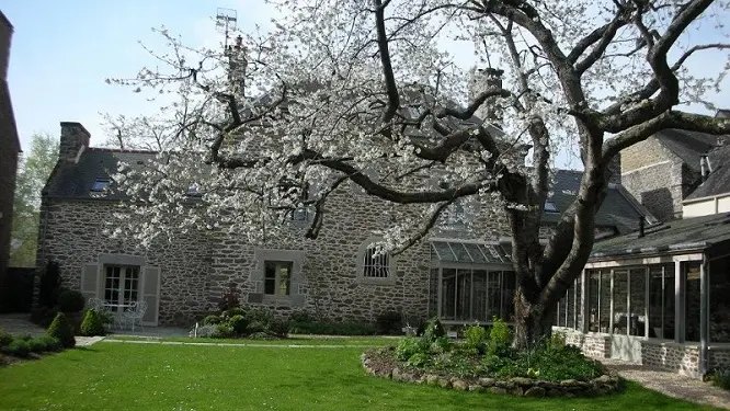 Le Berceul Duault La Richardais Jardin