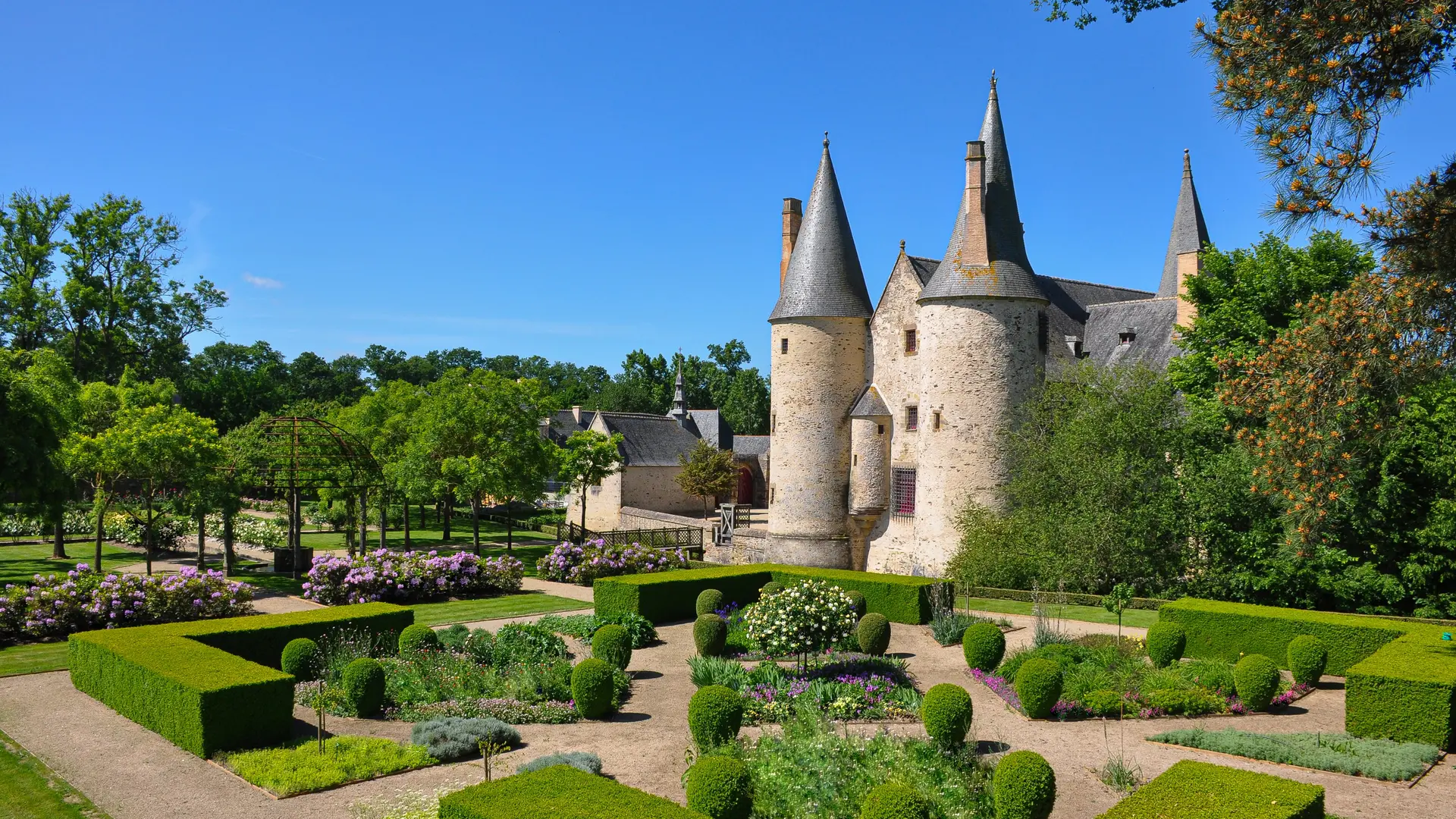 Le Bois Orcan, Le Jardin de la Fontaine de Vie ©Jacky Gaiffe
