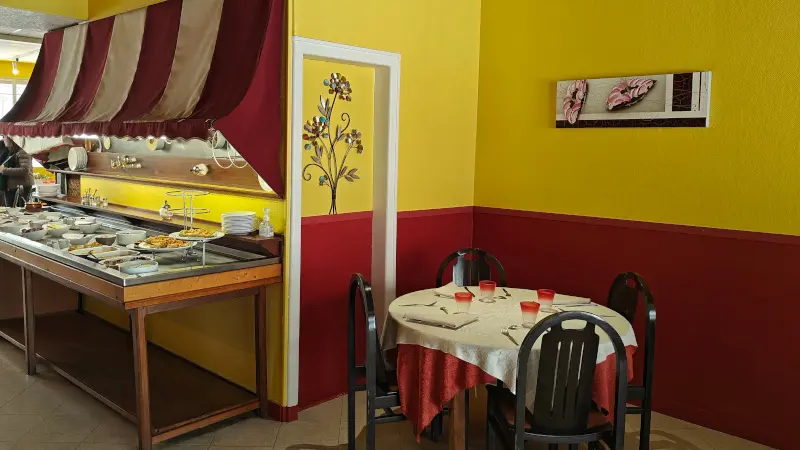 Le Buffet 2025 (5) 800px