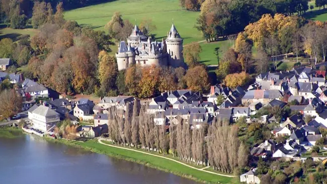 Office de Tourisme de Combourg