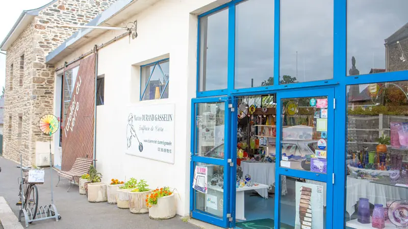 L'atelier du verre à Saint-Méloir-des-Ondes