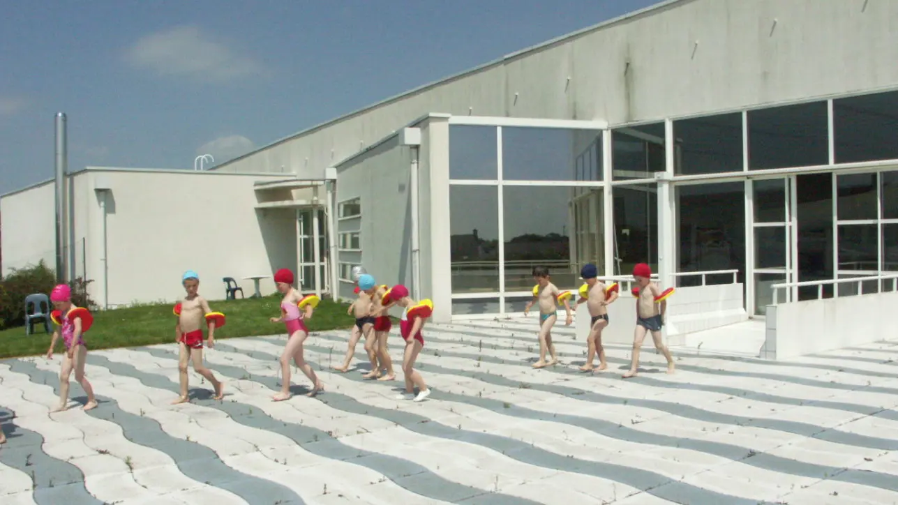 PISCINE AQUATIDE À ARGENTRÉ-DU-PLESSIS