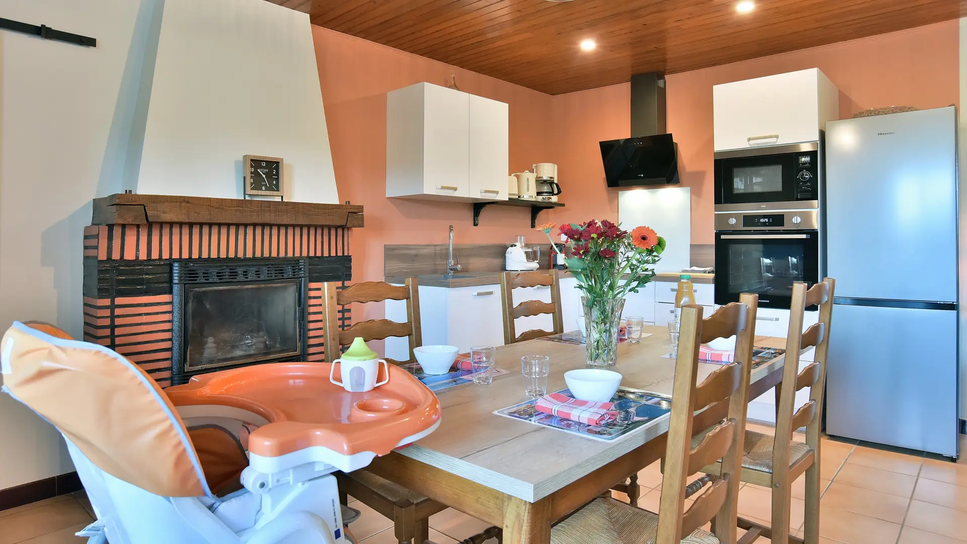 Location - Gîte de la Bosse Besnard - St Marcan - Pièce principale