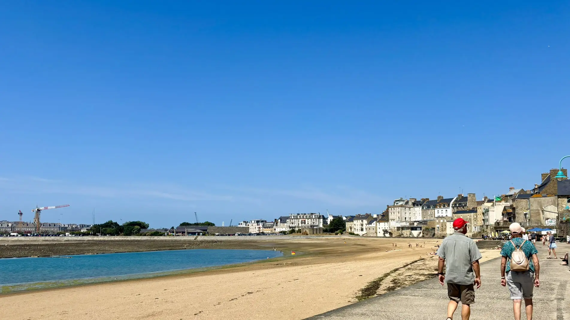Quai Bas Sablons