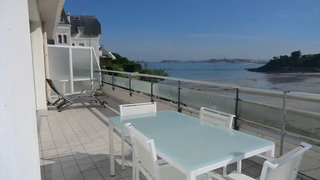 Residence-Le-Crystal-Appt-601-Dubourg-Terrasse-2-Dinard