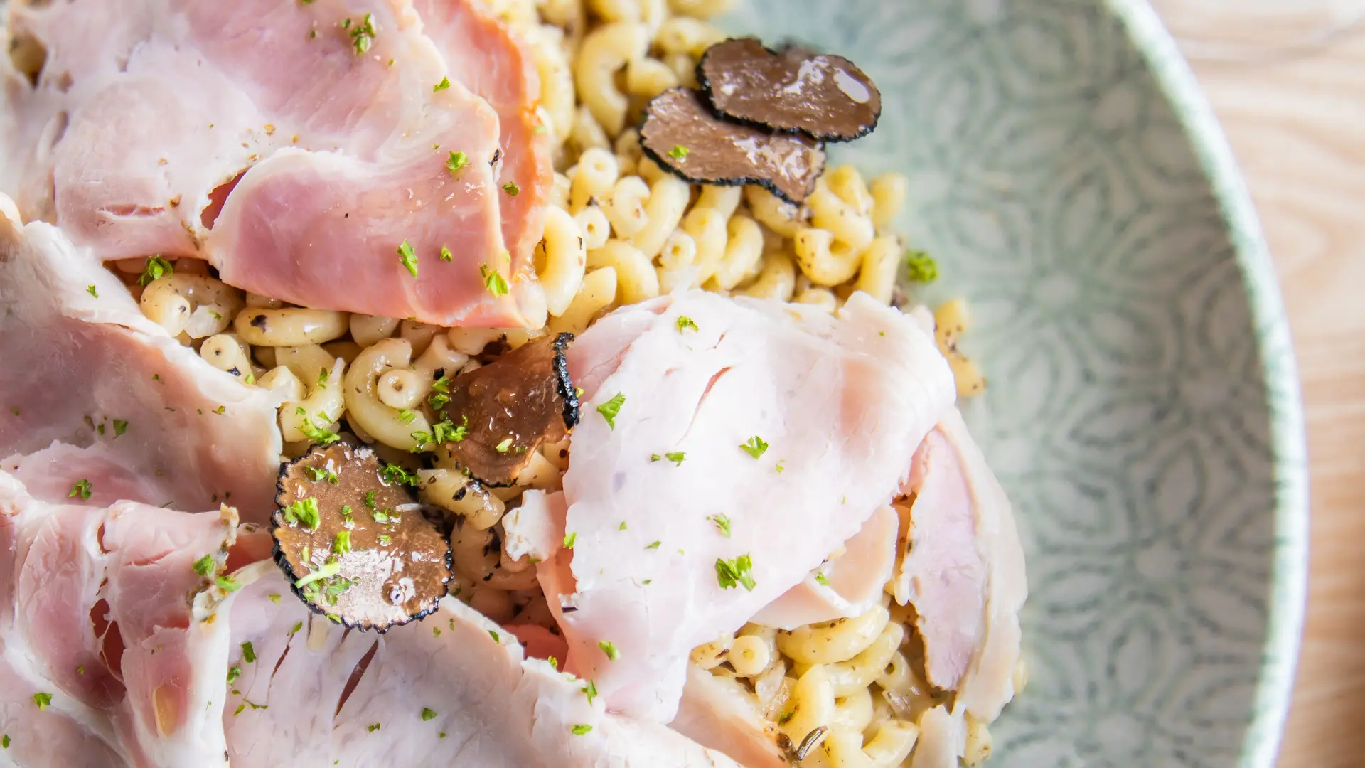 Risotto coquillette truffe et jambon - Le Club Epiniac