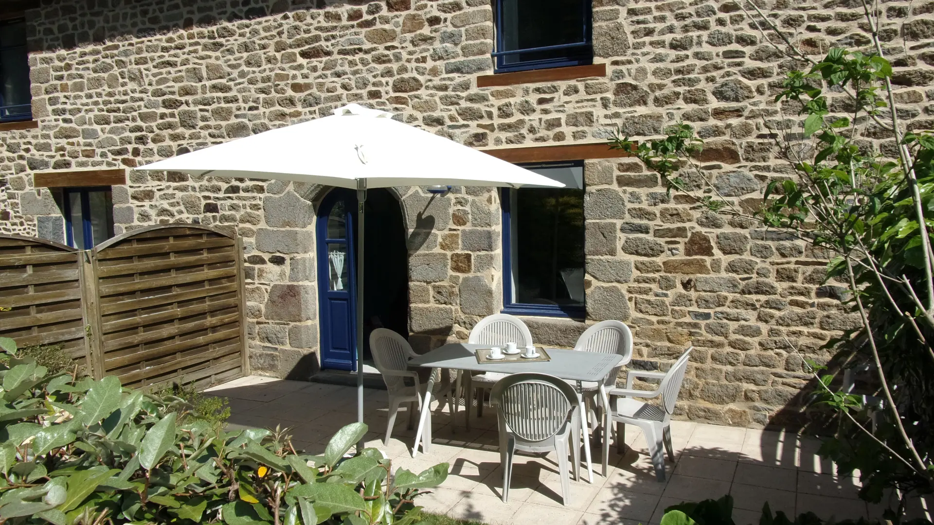 Location La Sellerie - Plerguer Terrasse et jardinet privatifs