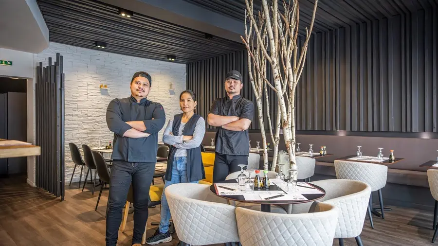 Thai et sushi PHOTO BROCHURE (1)