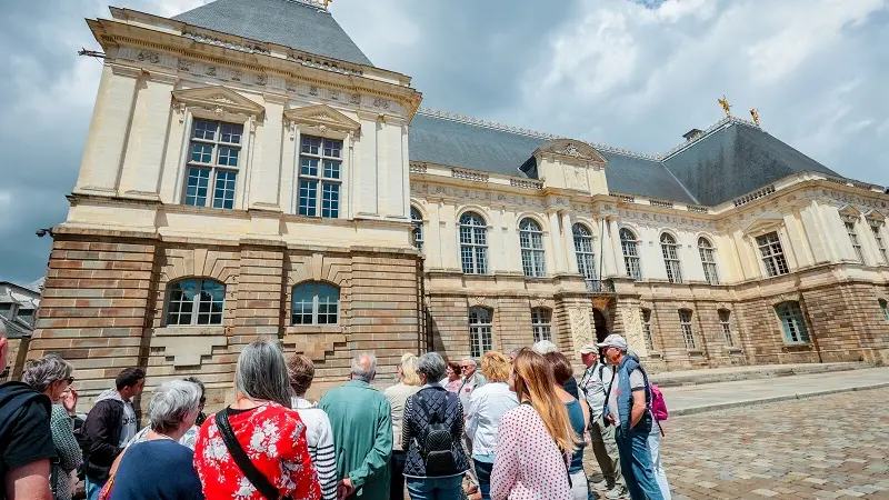 Visite_guidee_Parlement_de_Bretagne_2022-Julien_Mignot-4381-800px