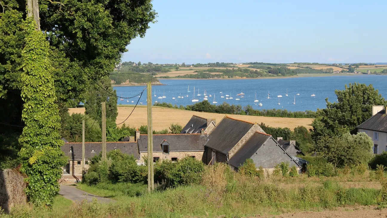 Vue - Les Coccinelles - Le Val es Bouilli - St Jouan des Guérets