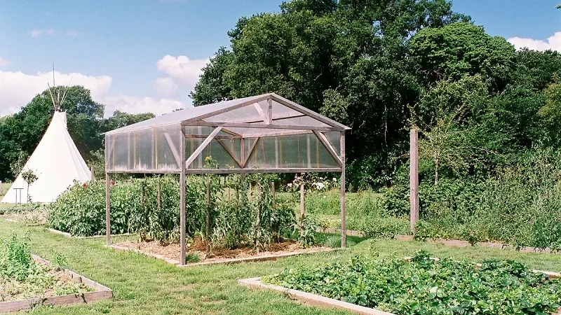 Hébergement insolite - La Ferme du Domaine - Broualan