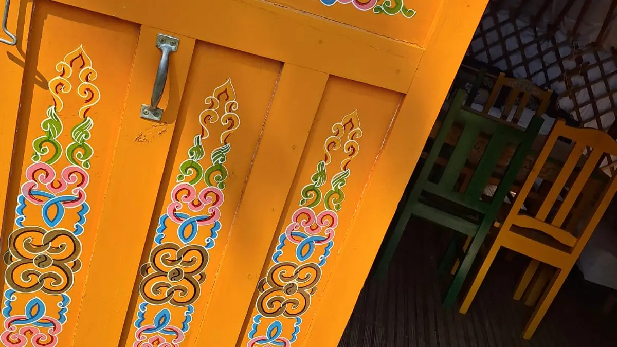 dessin mongol Camping le Village insolite St Benoît des Ondes