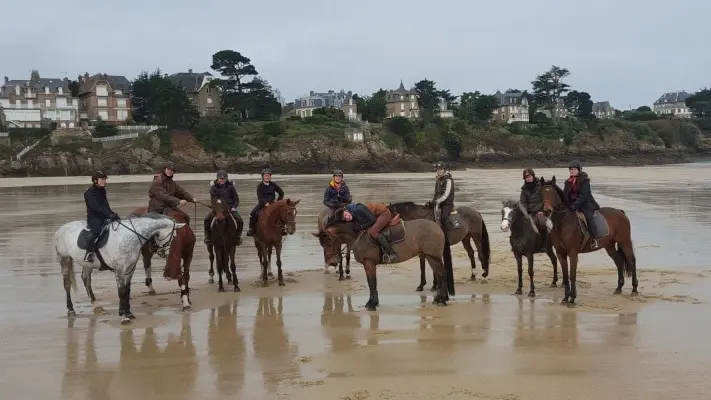 Écuries de Saint-Lunaire