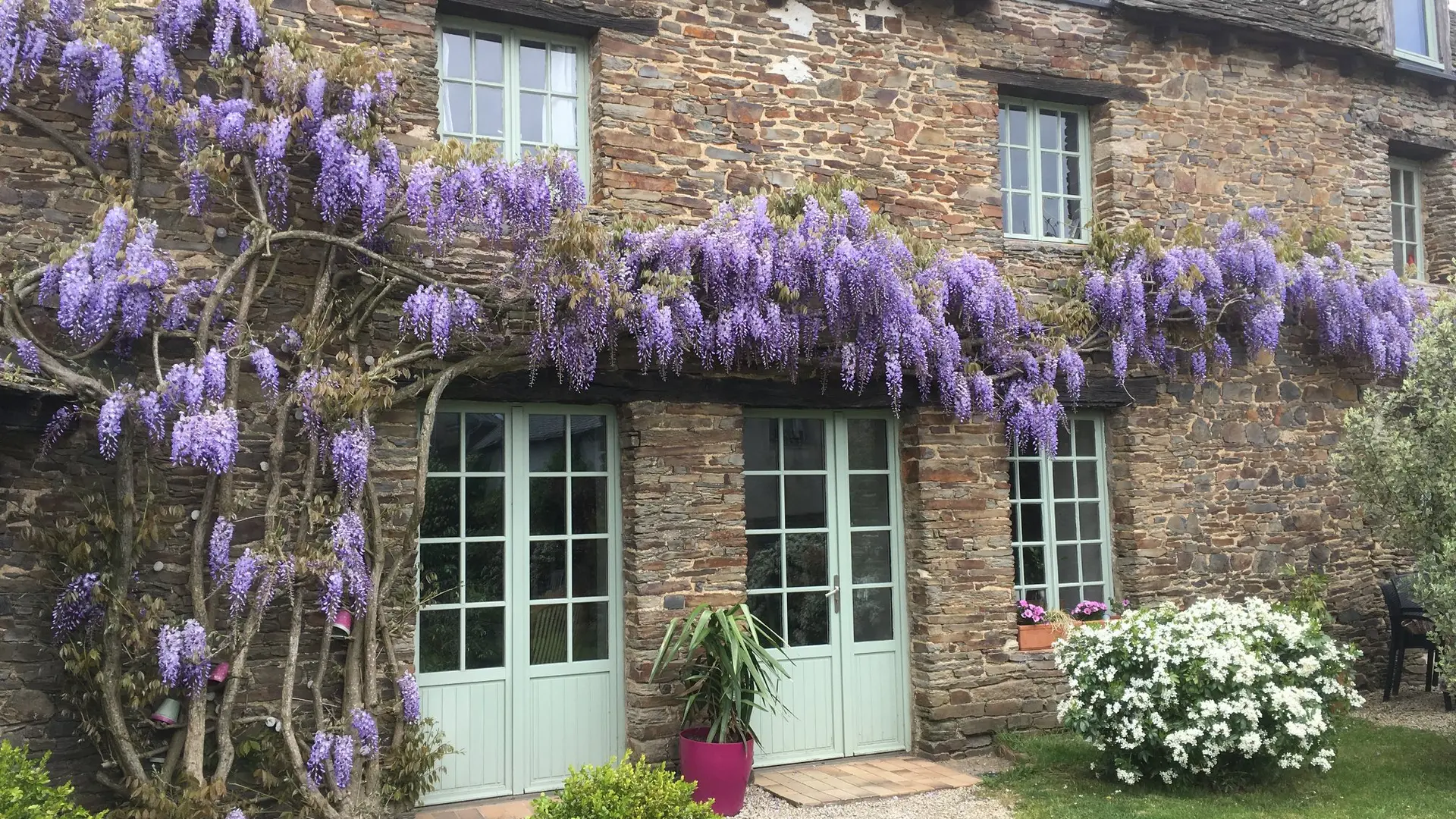 Chambres d'hôtes - Plesder façade maison