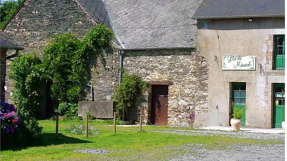 Gîte du Ménaret - Bains sur Oust