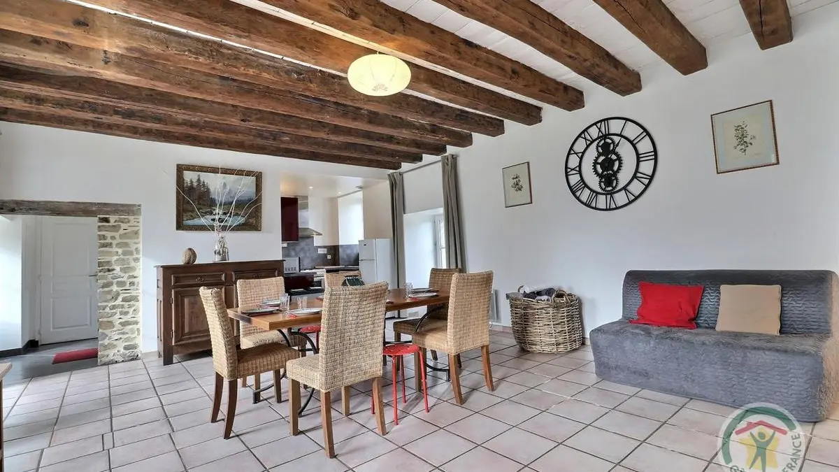 gite la Robinais_salle